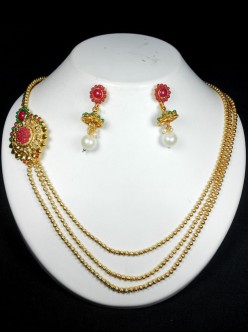 Exclusive Polki Set